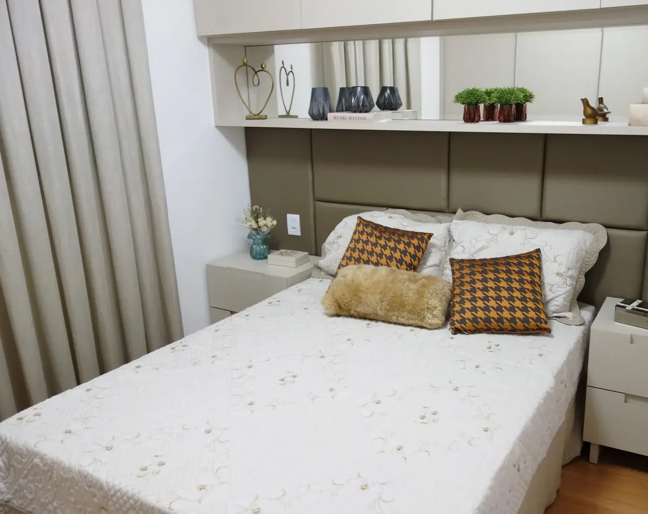 Suíte do apartamento decorado do Union Landscape no Shopping Park, Uberlândia